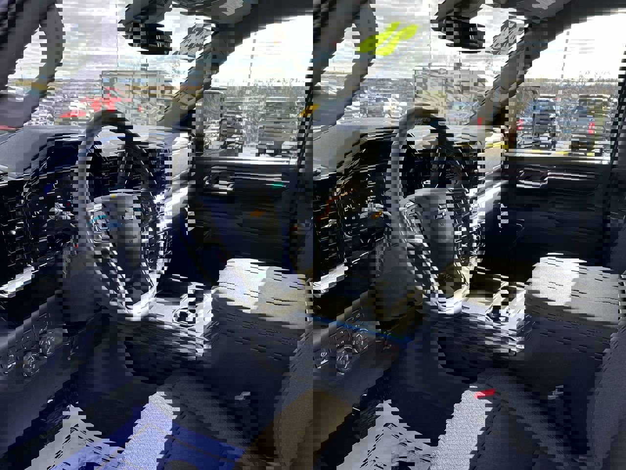 New 2026 Chevrolet Silverado 3500 LT image 25