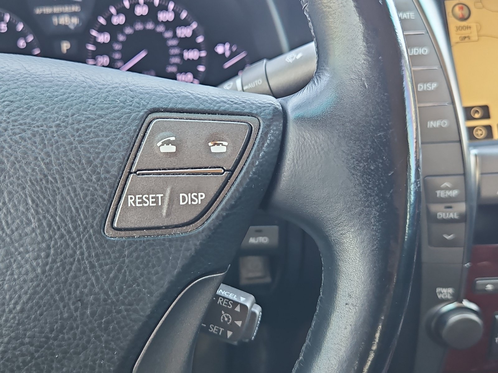 Used 2009 Lexus LS 460 RWD image 30