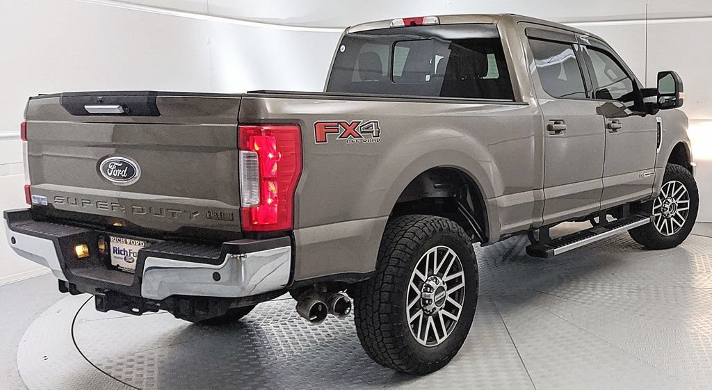 Certified 2019 Ford F250 Lariat w/ Lariat Value Package AWD/4WD image 3