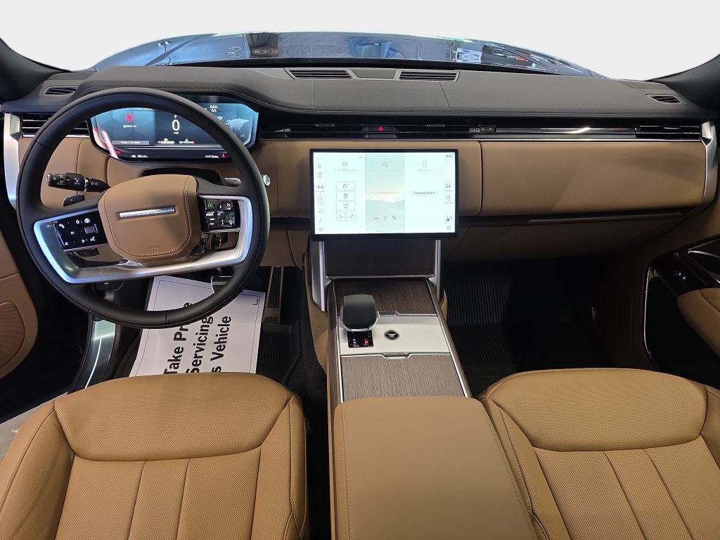 New 2026 Land Rover Range Rover Long Wheelbase SE AWD/4WD image 9
