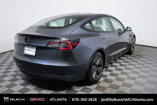Used 2021 Tesla Model 3 Standard Range Plus image 3