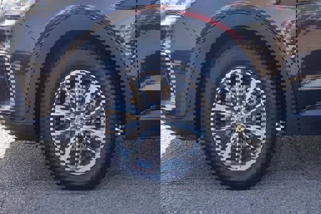 Used 2018 Hyundai Santa Fe SE image 10