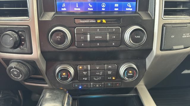 Used 2019 Ford F150 Lariat w/ Equipment Group 502A Luxury AWD/4WD image 13