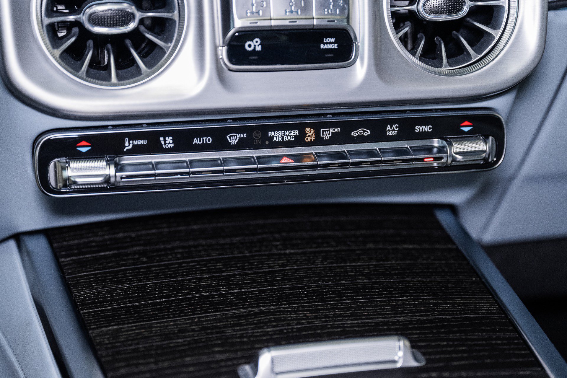 Used 2026 Mercedes-Benz G 63 AMG 4MATIC image 41
