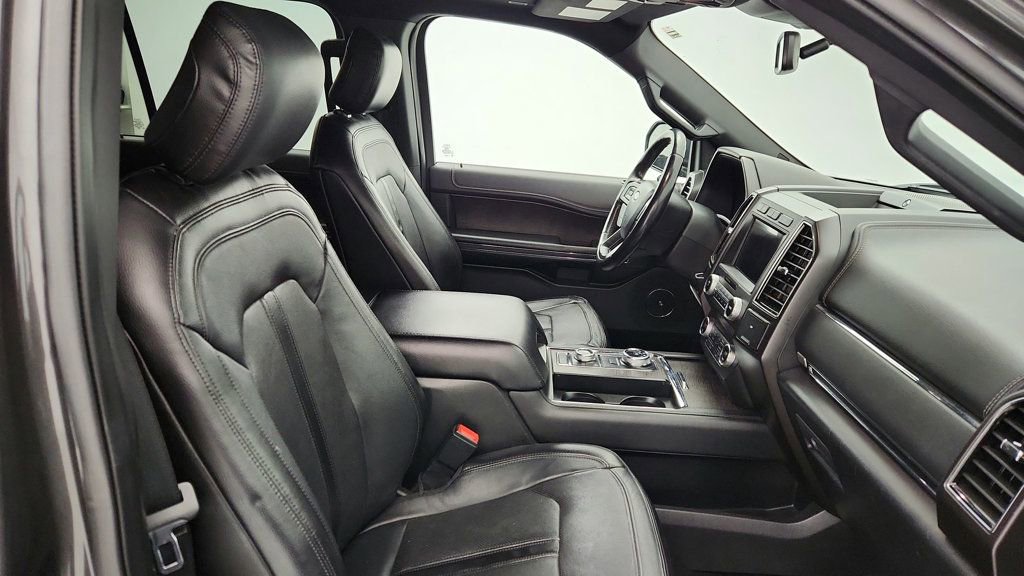 Used 2020 Ford Expedition Limited image 27