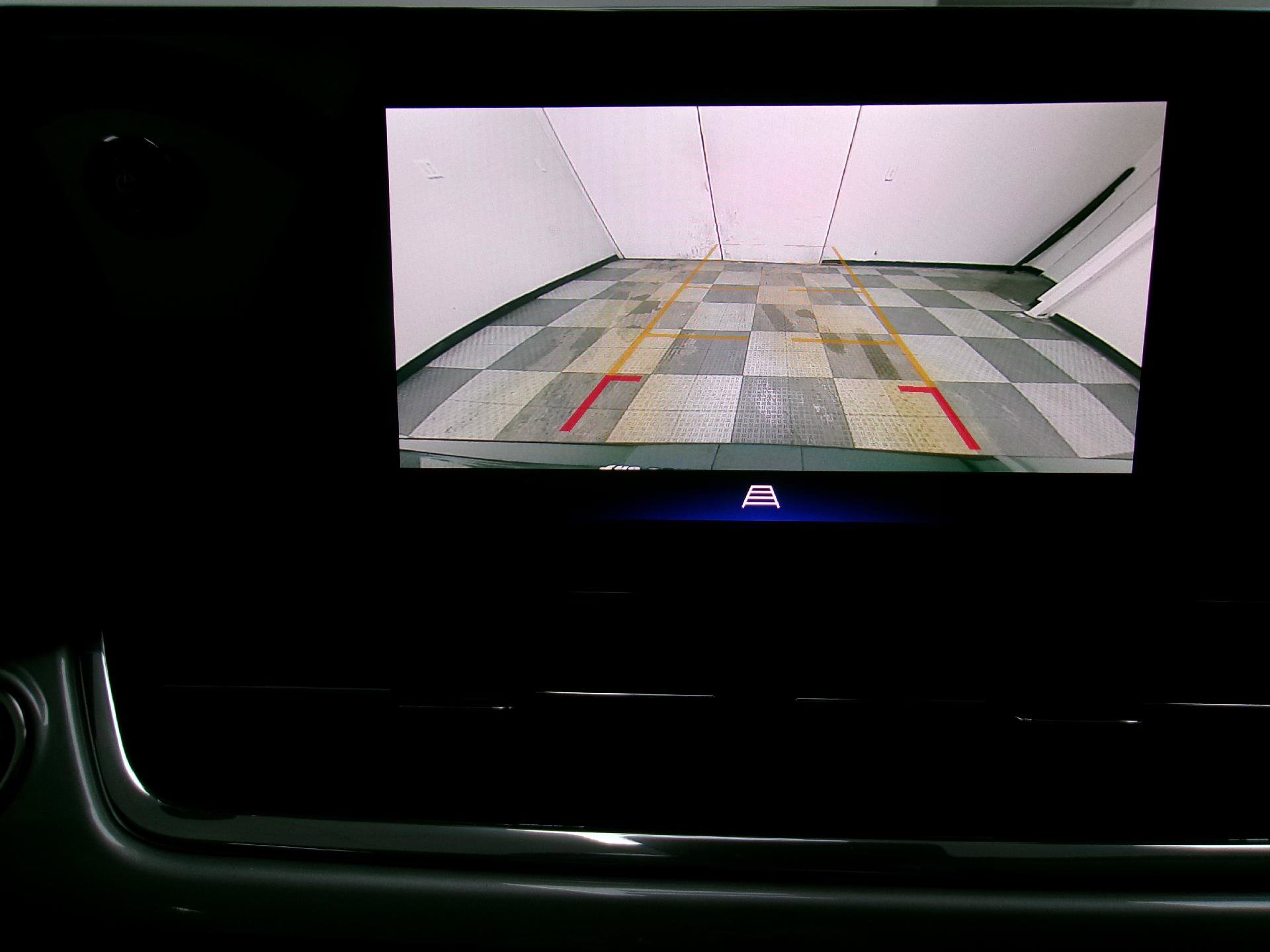 New 2026 Chevrolet Trax LT w/ Driver Confidence Package image 5