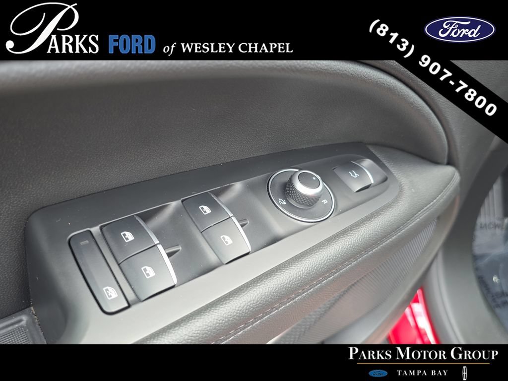 Used 2023 Alfa Romeo Stelvio Sprint RWD image 18