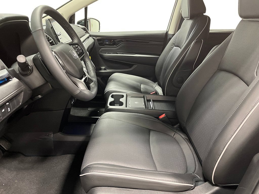 New 2026 Honda Odyssey Elite image 13