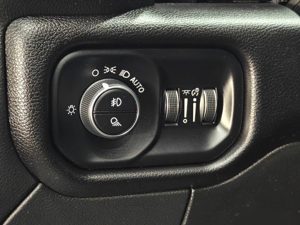 Used 2024 RAM 2500 Laramie image 52