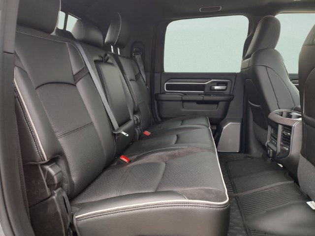 Used 2026 RAM 2500 Laramie AWD/4WD image 32