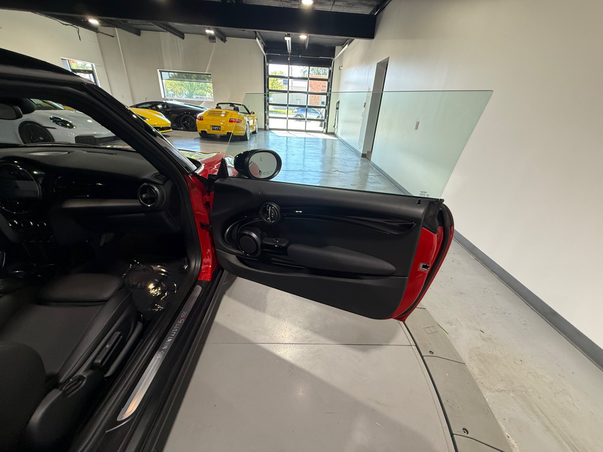 Used 2023 MINI Cooper S FWD image 19