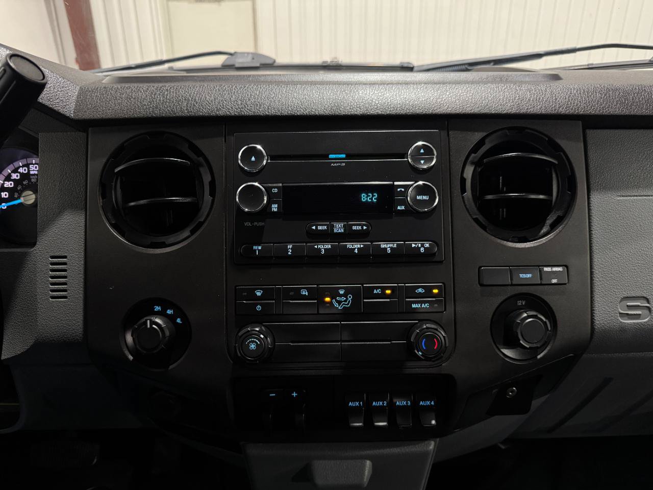 Used 2016 Ford F450 XL w/ Power Equipment Group AWD/4WD image 24