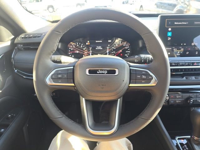 New 2026 Jeep Compass Latitude AWD/4WD image 15