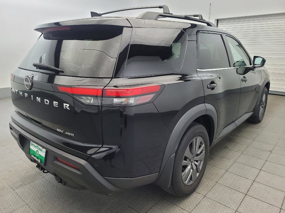 Used 2022 Nissan Pathfinder SV w/ SV Premium Package image 9