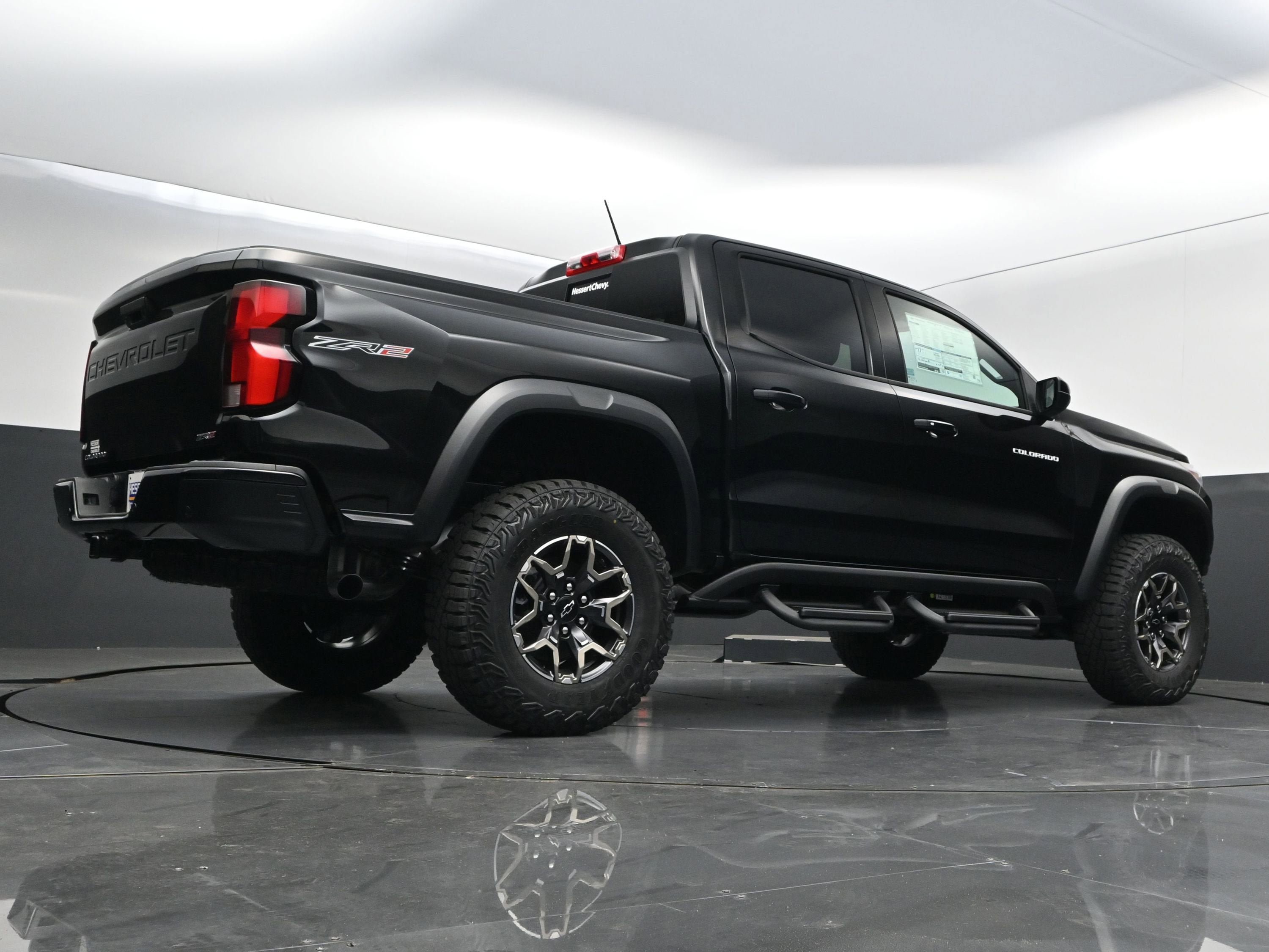 New 2026 Chevrolet Colorado ZR2 AWD/4WD image 43