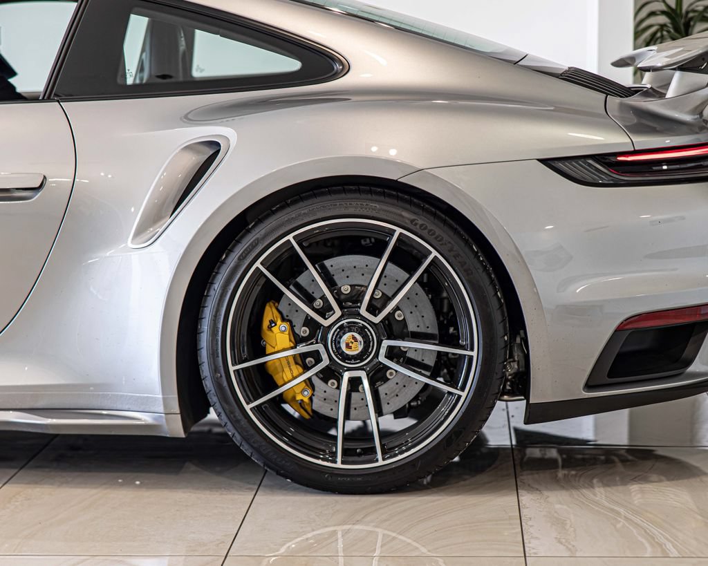 Used 2025 Porsche 911 Turbo S AWD/4WD image 8