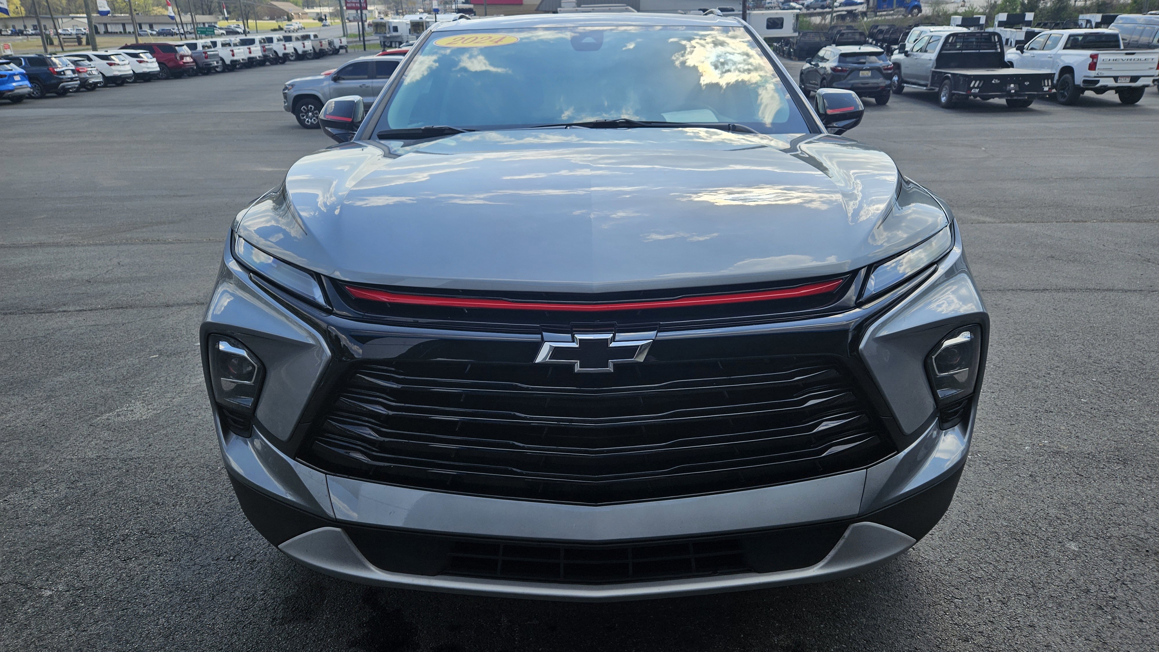 Used 2024 Chevrolet Blazer LT w/ Redline Edition image 3