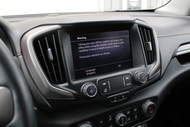 Used 2023 GMC Terrain AT4 image 17