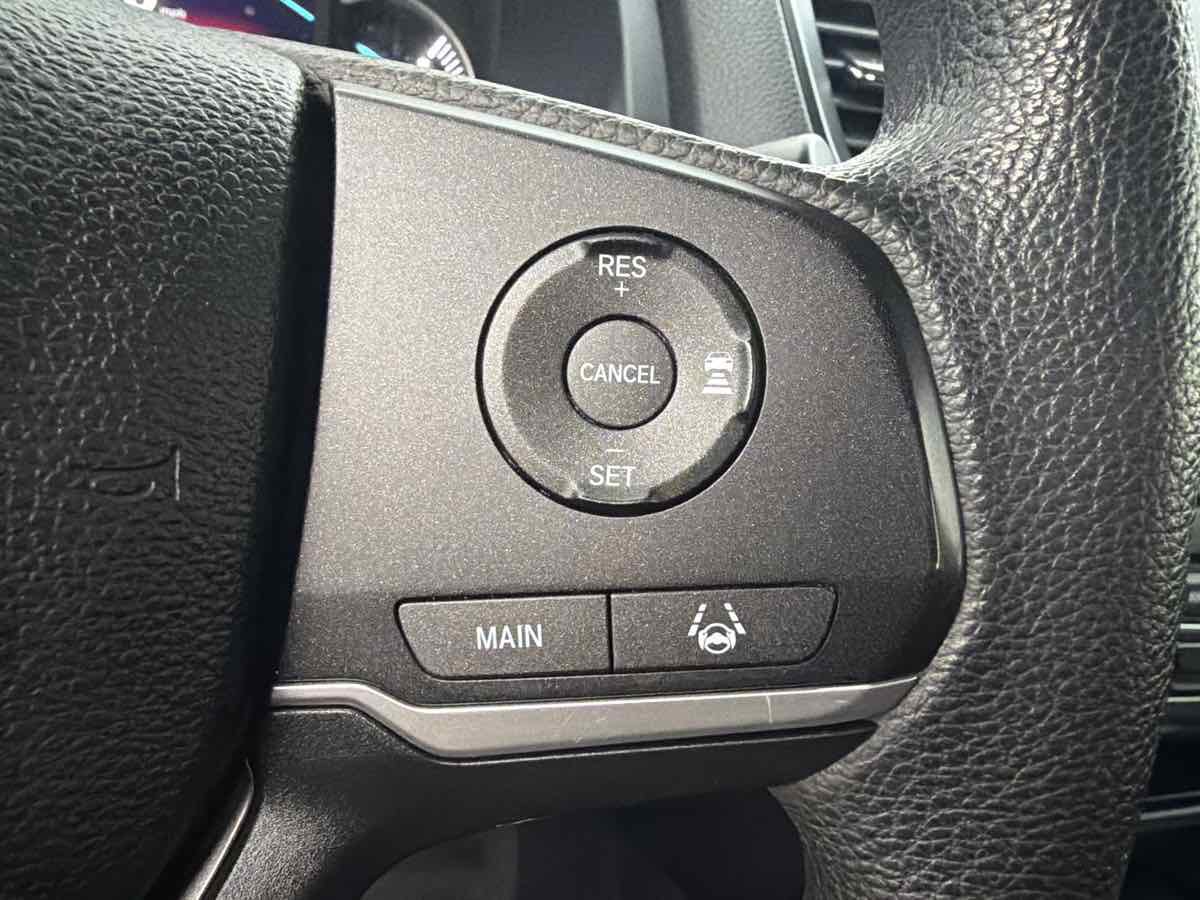 Used 2020 Honda Pilot LX image 40