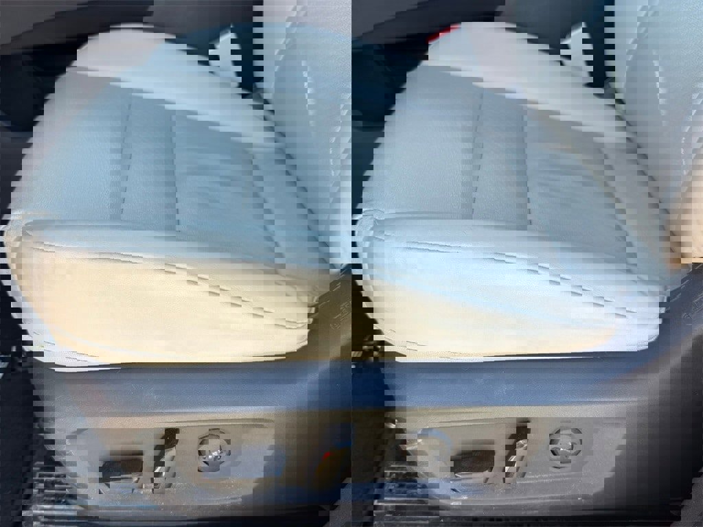 Used 2023 Nissan Rogue SV w/ SV Premium Package image 20