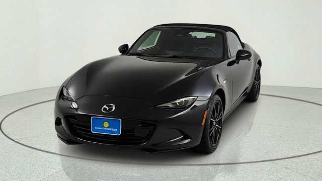 New 2026 MAZDA MX-5 Miata Grand Touring RWD image 2