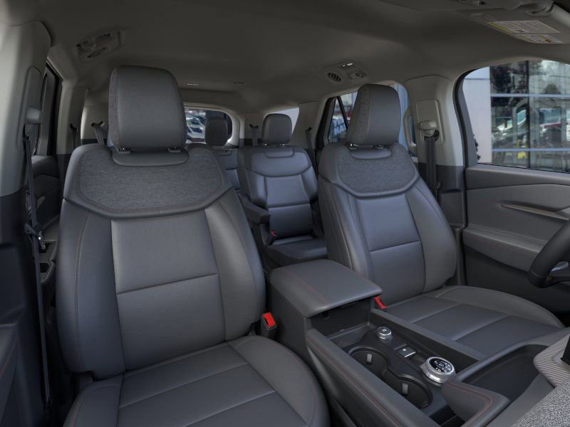 New 2026 Ford Explorer Active w/ Active Comfort Package image 10