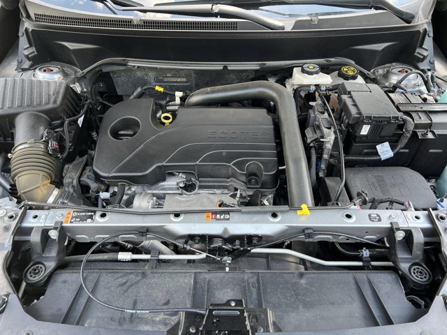 Used 2023 GMC Terrain SLE FWD image 30