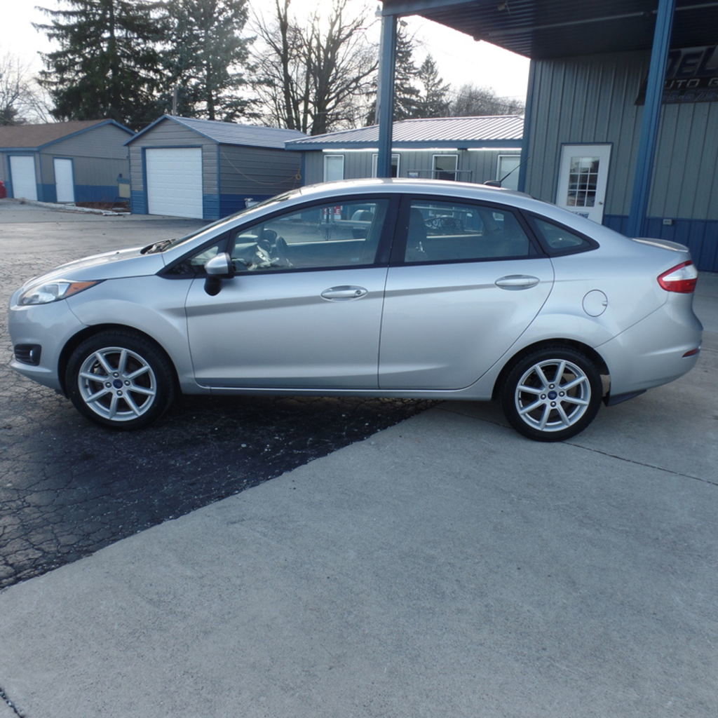 Used 2019 Ford Fiesta SE w/ Equipment Group 201A image 13