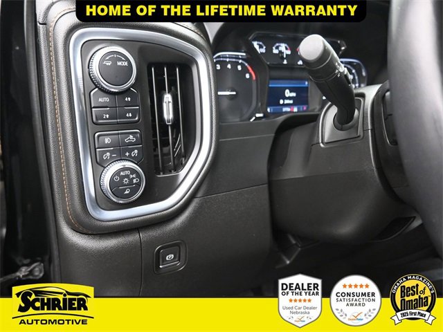 Used 2022 GMC Sierra 2500 AT4 image 14