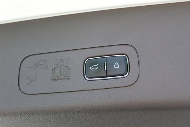 Certified 2024 Lincoln Aviator Reserve w/ Jet Package AWD/4WD image 7