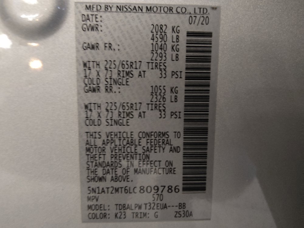 Used 2020 Nissan Rogue S FWD image 33