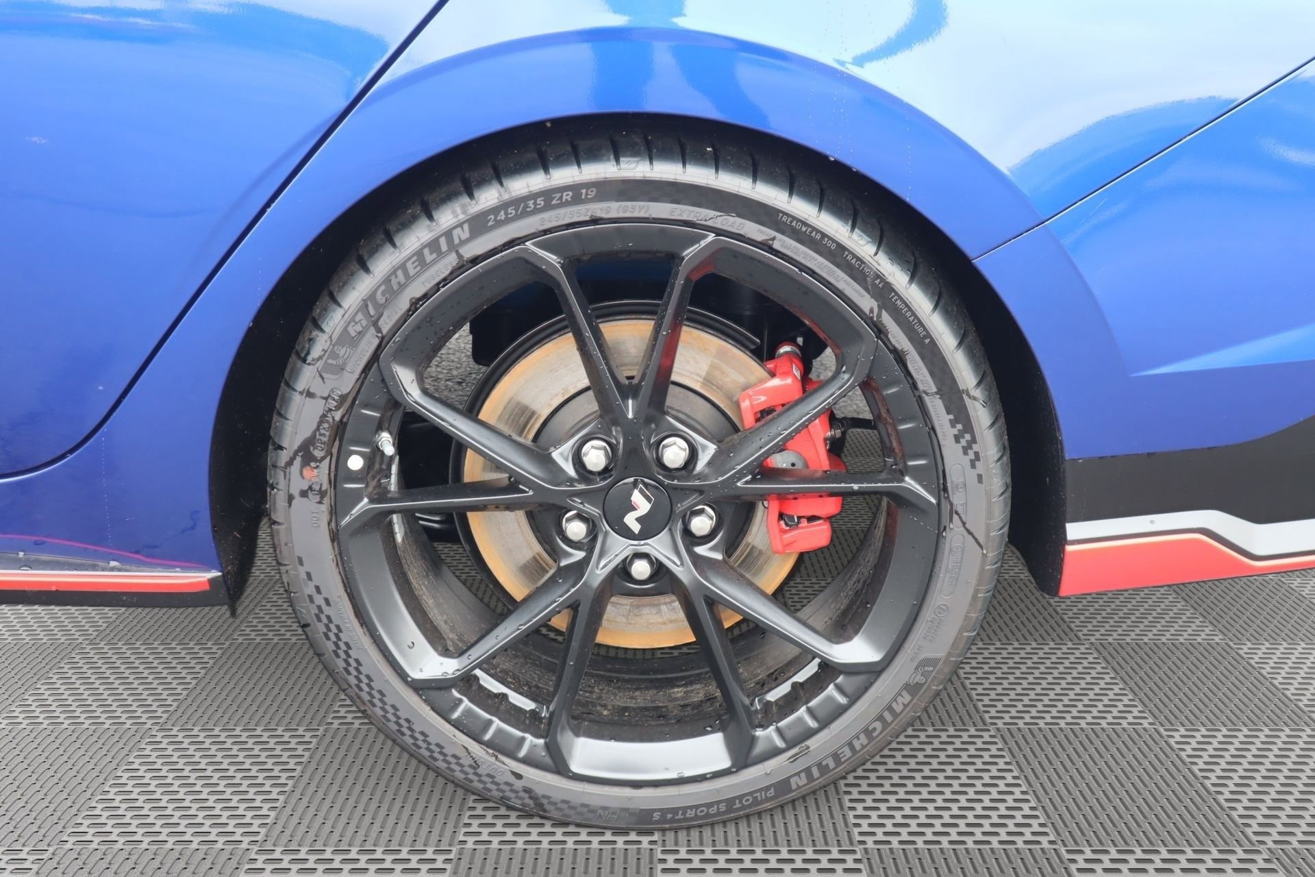 New 2025 Hyundai Elantra N Base image 5