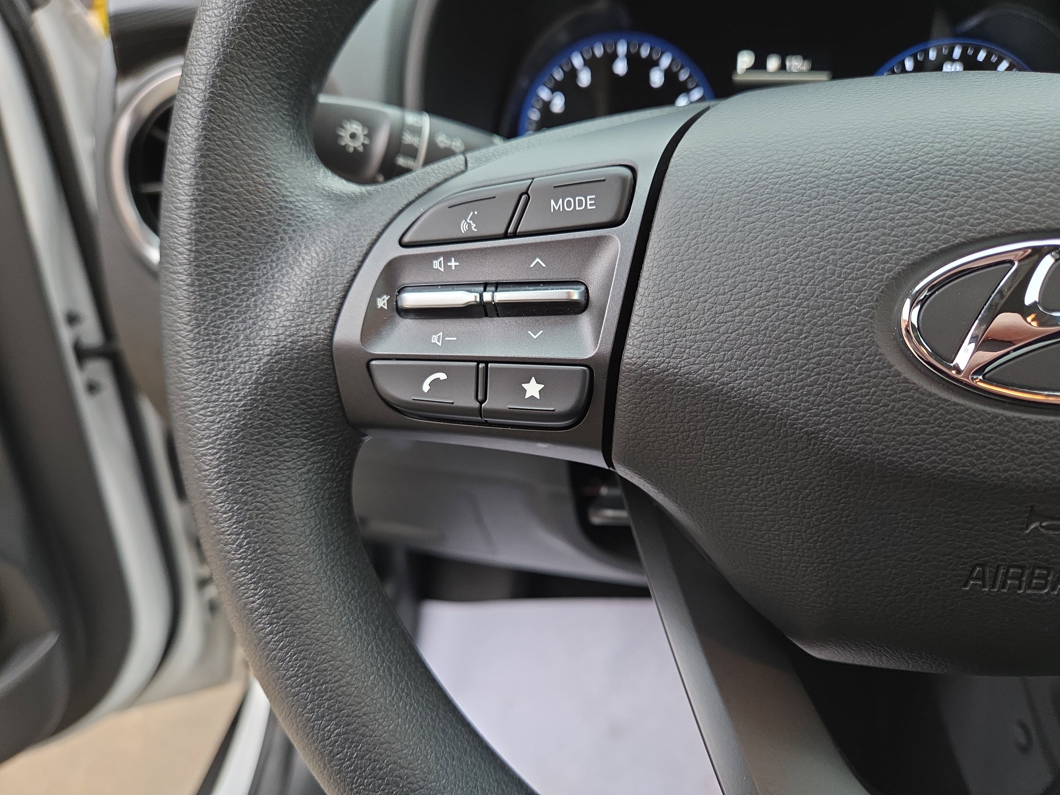 Certified 2023 Hyundai Kona SEL image 18