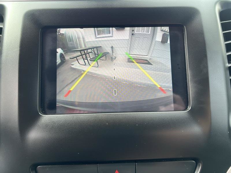 Used 2019 Jeep Cherokee Latitude Plus FWD image 14