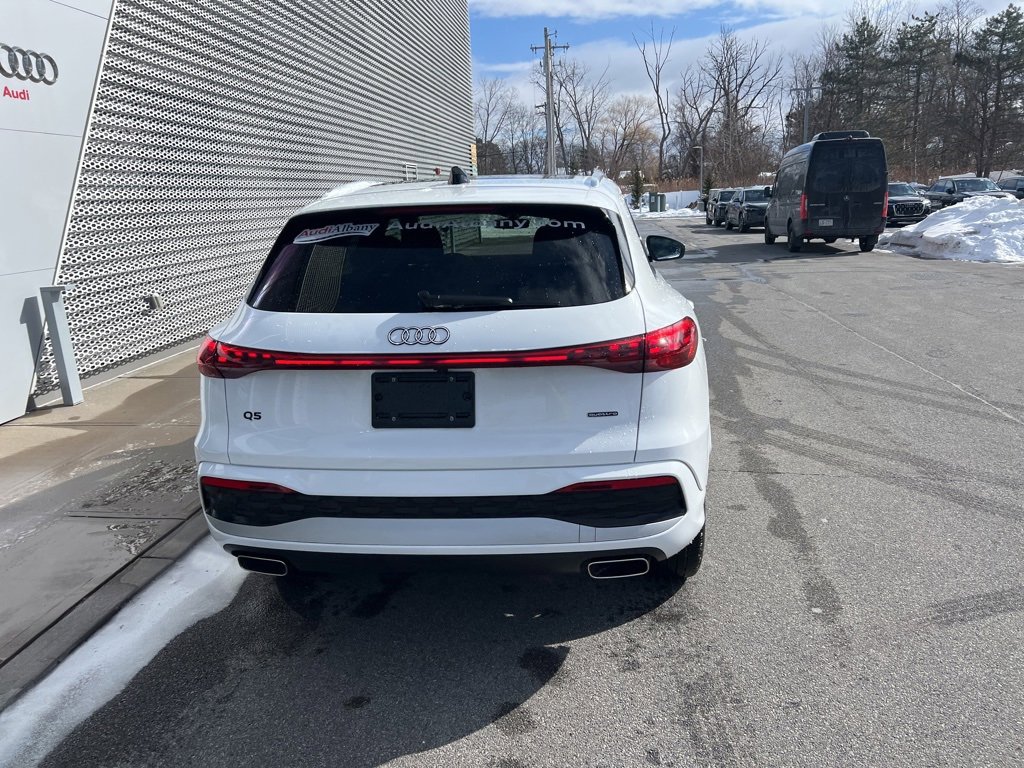 Certified 2025 Audi Q5 Premium w/ Convenience Package image 29