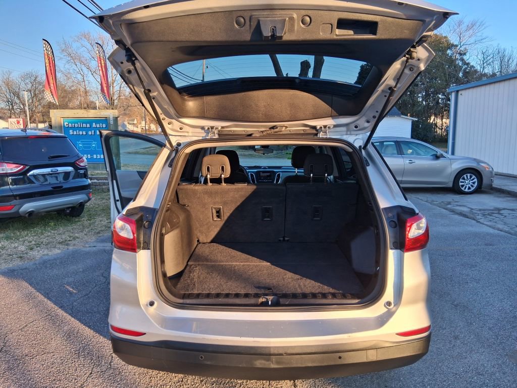 Used 2020 Chevrolet Equinox LS w/ LS Convenience Package image 7