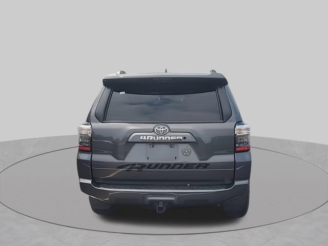 Used 2020 Toyota 4Runner SR5 AWD/4WD image 8