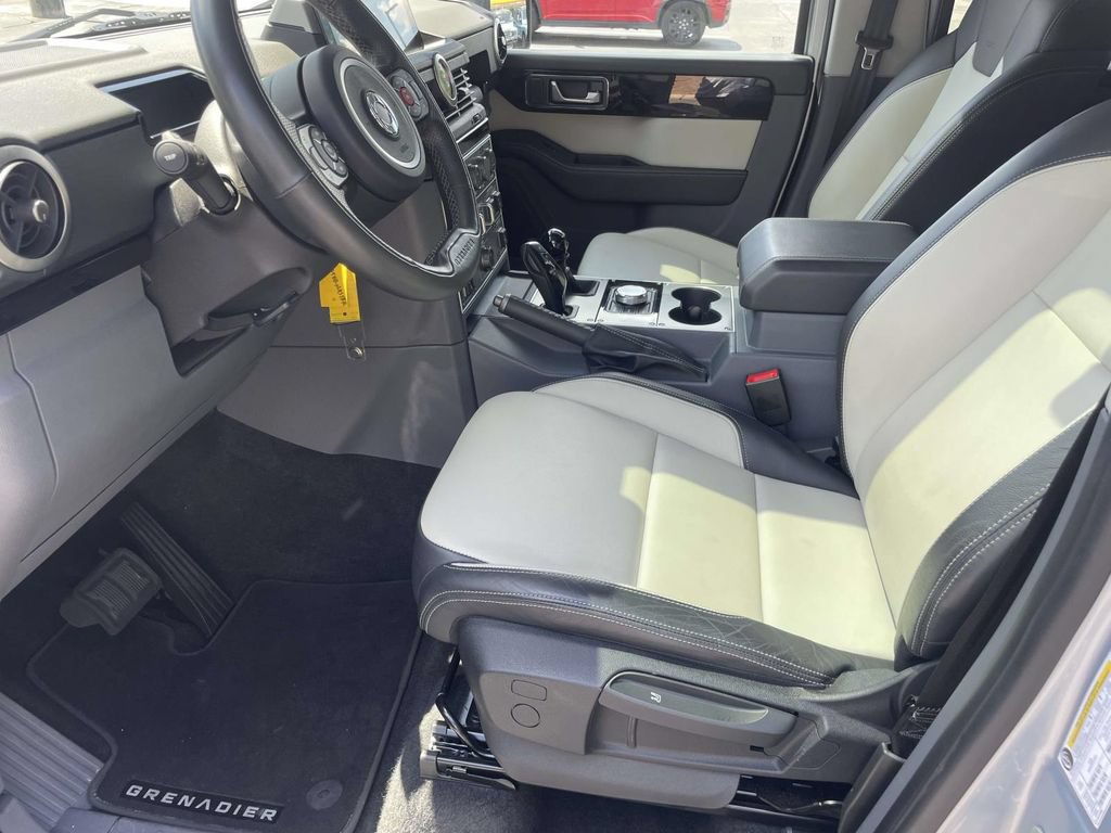 Used 2024 INEOS Grenadier Quartermaster AWD/4WD image 15