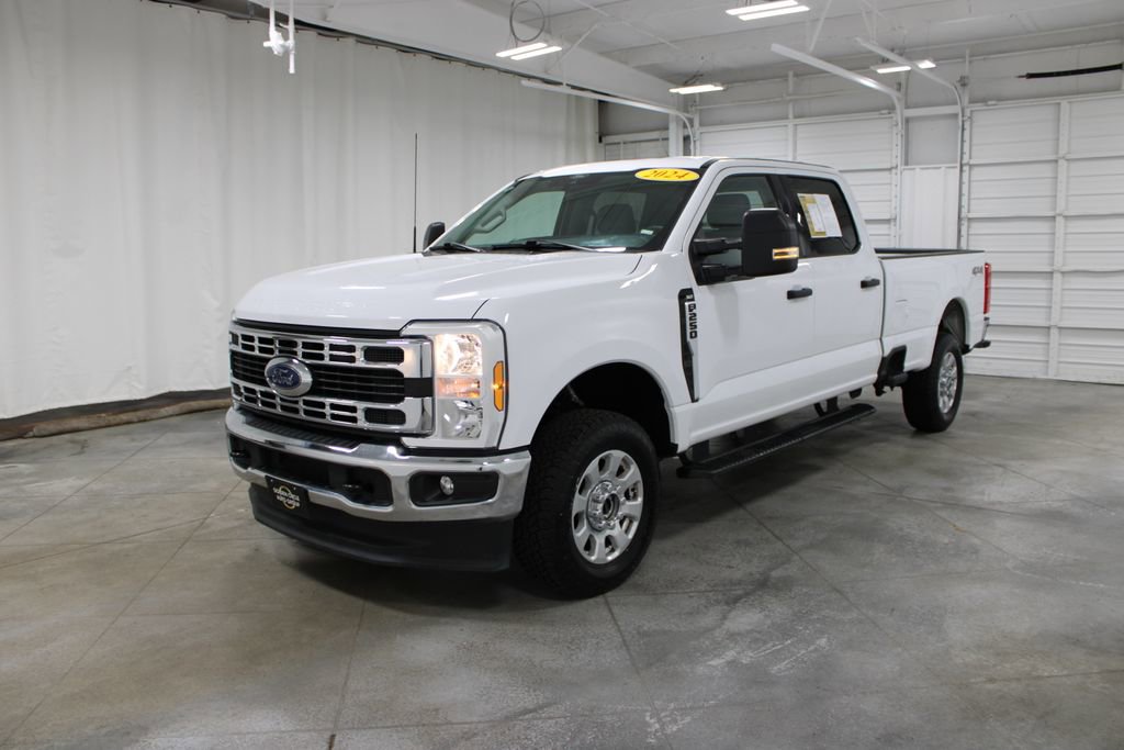 Used 2024 Ford F250 XLT image 4