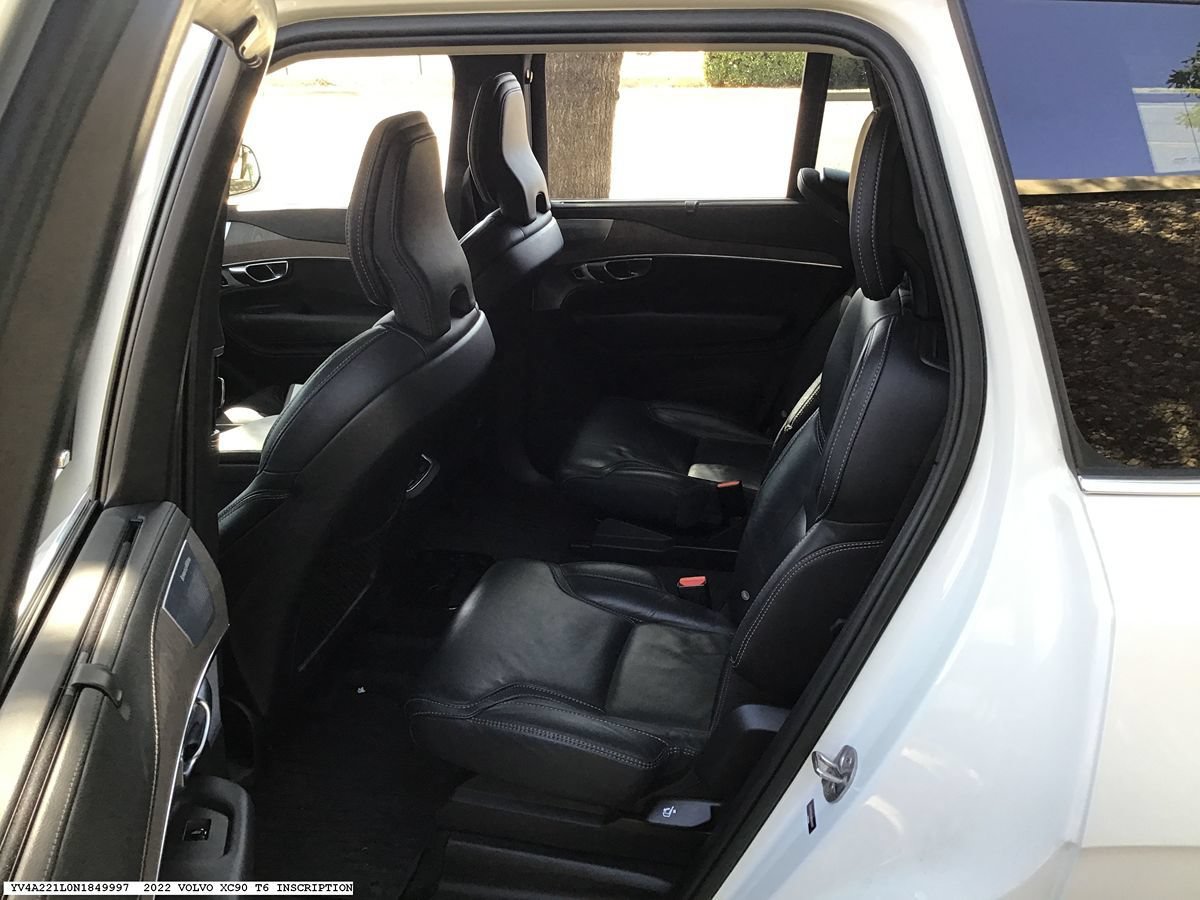Used 2022 Volvo XC90 T6 Inscription w/ Advanced Package AWD/4WD image 9
