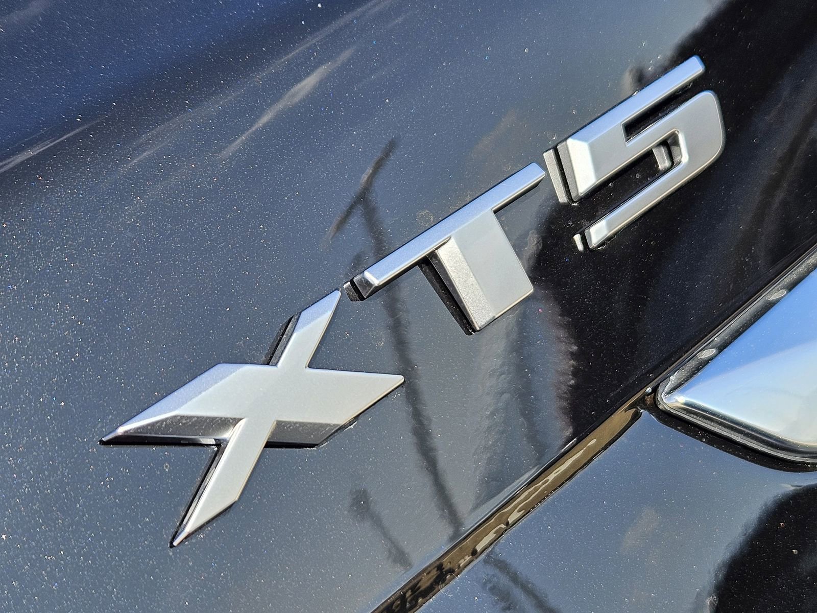 New 2026 Cadillac XT5 Luxury image 13