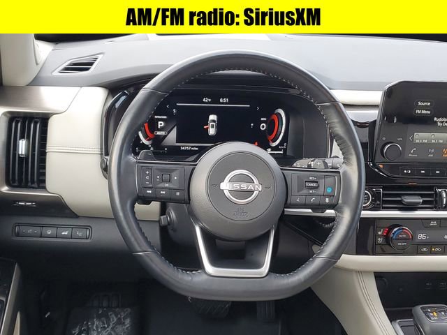 Used 2022 Nissan Pathfinder Platinum w/ Cargo Package image 10