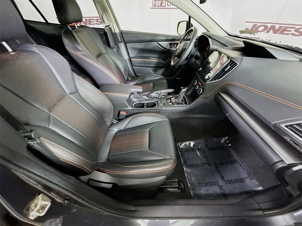 Certified 2021 Subaru Crosstrek 2.5i Limited w/ Moonroof Package 2 image 32