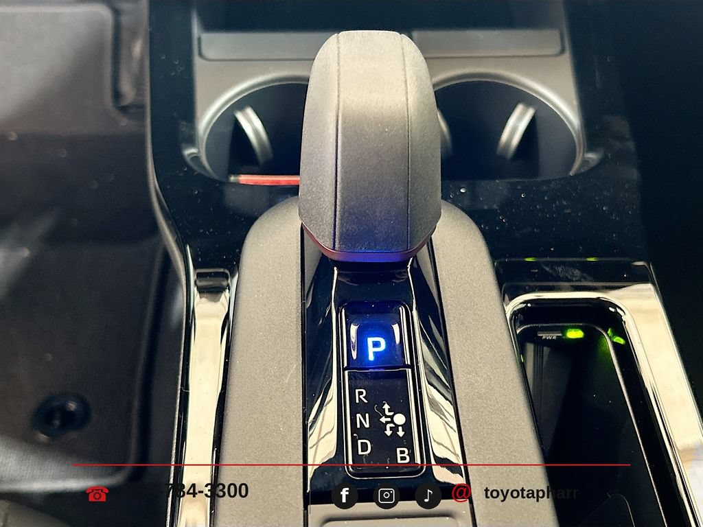 New 2026 Toyota Prius Plug-In Hybrid FWD image 15