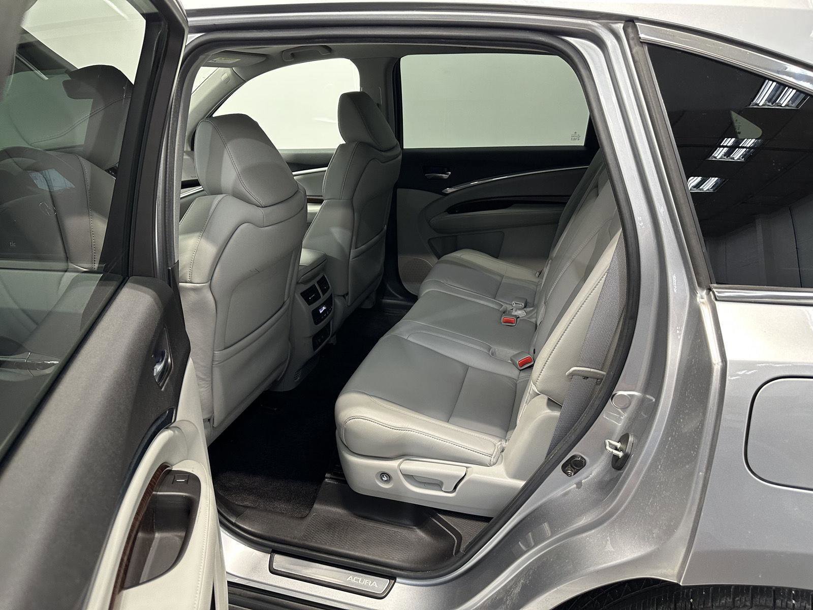 Used 2018 Acura MDX SH-AWD w/ Technology Package image 26