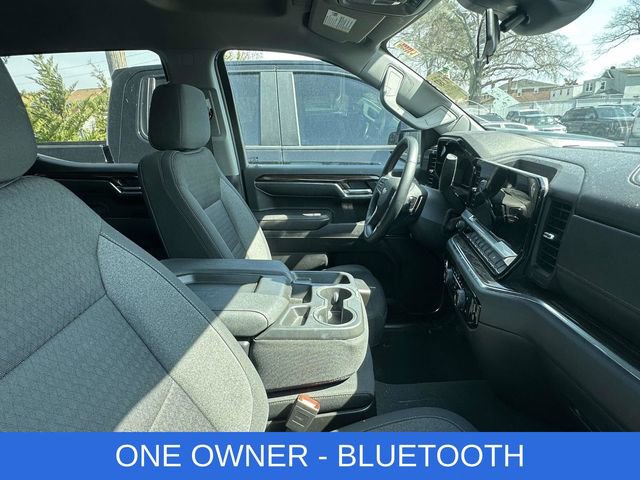 Used 2023 Chevrolet Silverado 1500 LT image 2