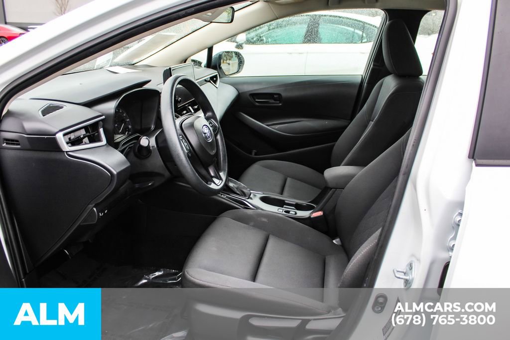 Used 2023 Toyota Corolla LE image 17