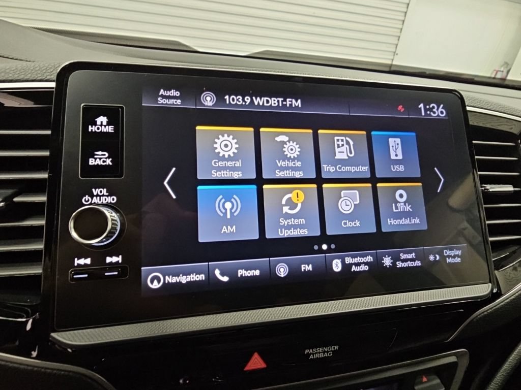 Used 2025 Honda Ridgeline Black Edition image 18
