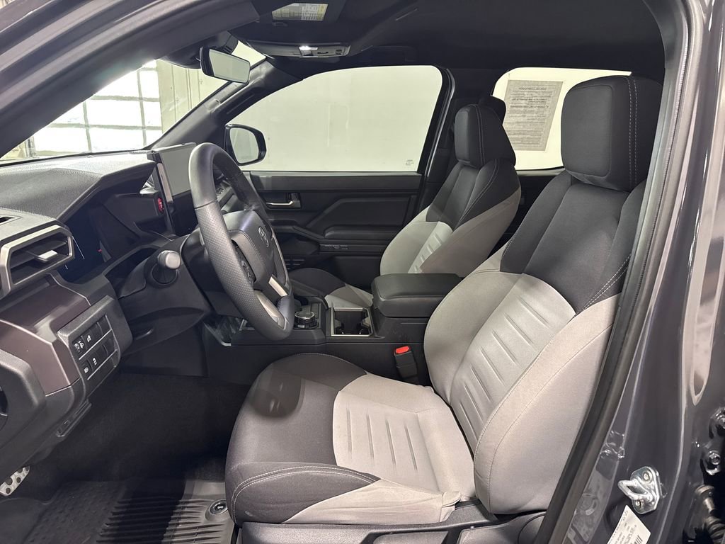 Used 2025 Toyota Tacoma TRD Sport image 24