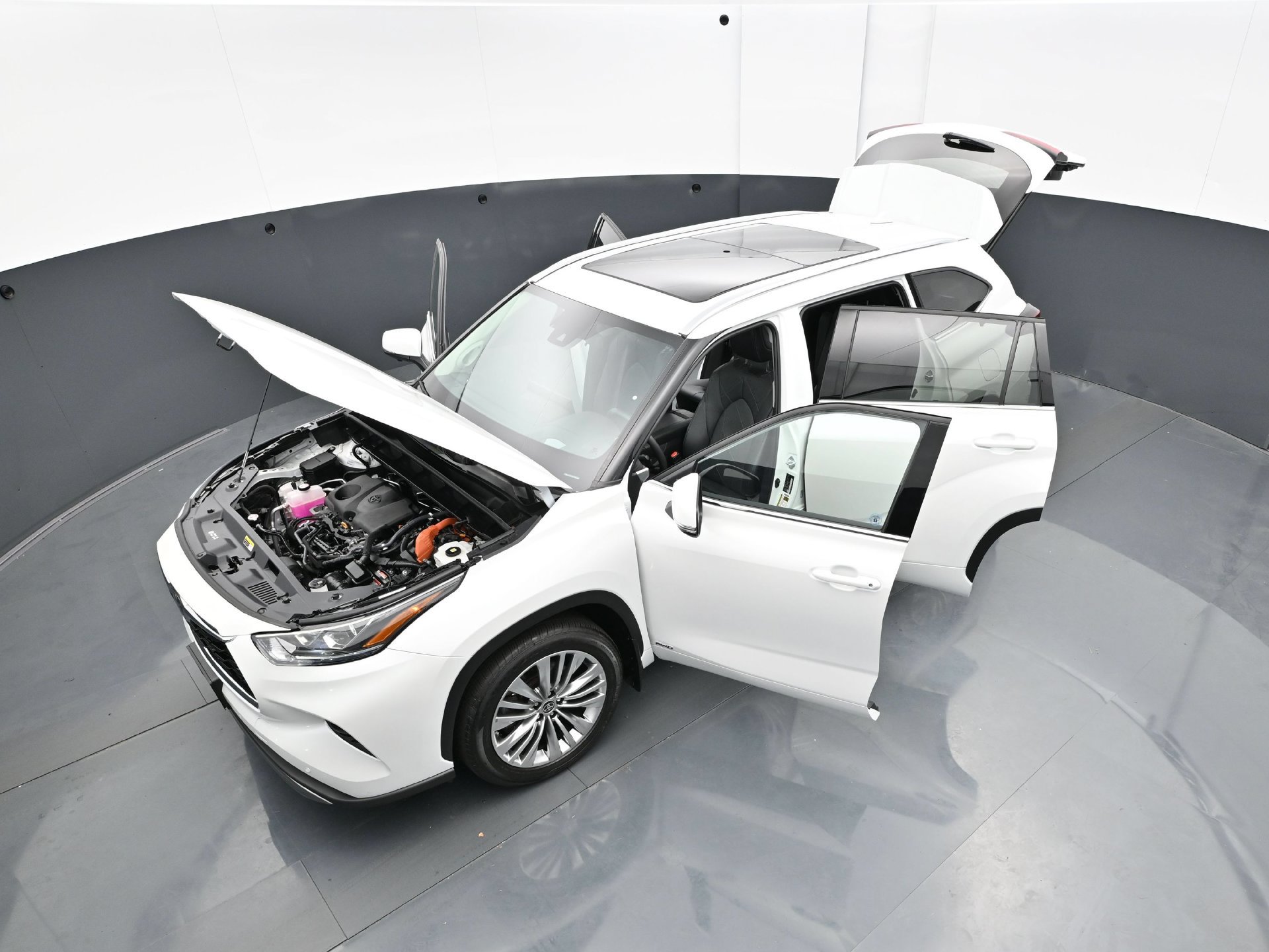 Used 2025 Toyota Highlander Platinum AWD/4WD image 50